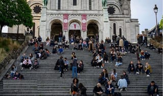 ఏకే-47తో కాల్చుకుని బీఎస్ఎఫ్ జవాన్ ఆత్మహత్య