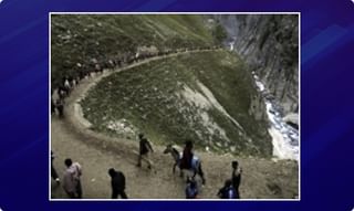 తొలి బోనమెత్తిన గోల్కొండ