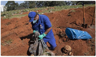 కశ్మీరీలను వణికిస్తున్న కరోనా సర్వే !