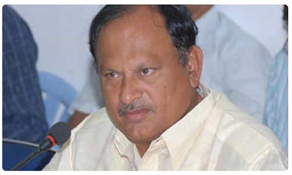 ఎప్పుడైనా వారు వైసీపీలోకి రావొచ్చు.. టీడీపీ ఎమ్మెల్యేలపై కరణం వ్యాఖ్యలు