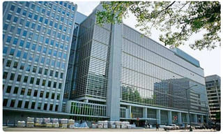 తరుముకొస్తున్న నిసర్గ అలలు