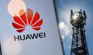 ఆ గిరిజ‌న గ్రామంలో పిల్ల‌లు మొద‌టిసారి పాఠ‌శాల‌ను చూశారు..