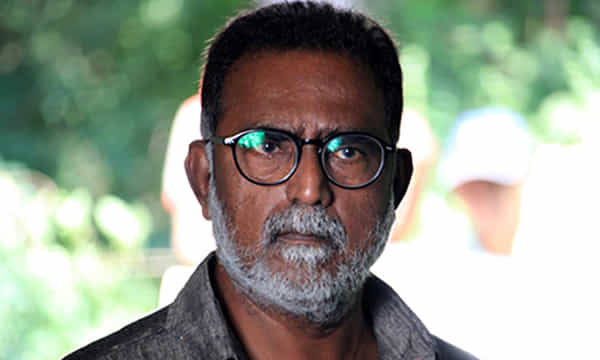 అమ్మాయిలూ.. కేటుగాళ్ల వలలో పడొద్దు : నటుడు బెనర్జీ