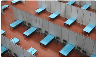 వృద్ధులకు పోస్టల్ బ్యాలెట్