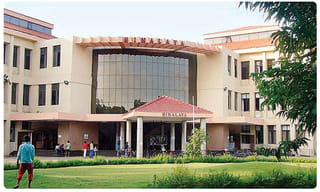 రకుల్ ప్రీత్ సింగ్ బ్యాక్ టూ హైదరాబాద్