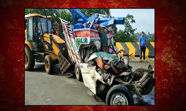 మధ్యప్రదేశ్లో ఘోర ప్రమాదం.. నలుగురు మృతి