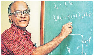 దేశ రాజధానిలో అర్ధరాత్రి భారీ వర్షం..