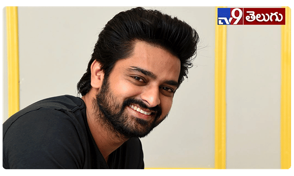 మాస్ హిట్ కోసం యంగ్ హీరో ఆరాటం..తానే రచయితగా..!