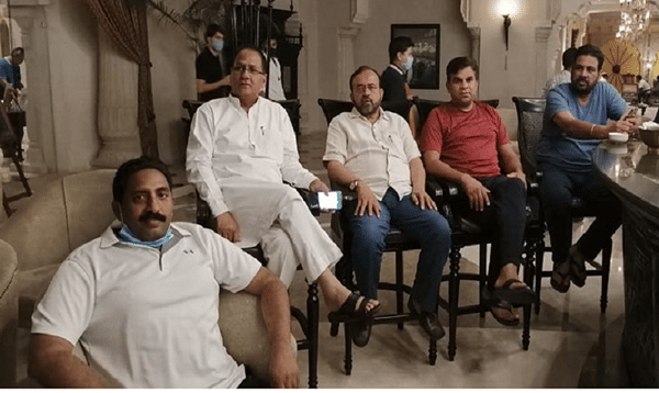 ఎమ్మెల్యేలతో కలిసి సీఎం ఏ సినిమా చూశారో తెలుసా..