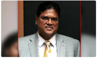 నాలుగేళ్లుగా టాయిలెట్‌లోనే నివ‌శిస్తోన్న కుటుంబం..ఎంత దౌర్భాగ్యం