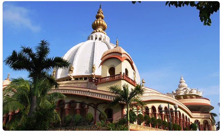 మాయాపూర్‌లో.. తెరుచుకున్న చంద్రోదయ ఆలయం..