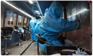 సోనూసూద్ సాయానికి కృతజ్ఞతగా.. షాప్‌కు పేరు పెట్టిన వలస కూలీ..