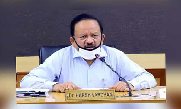 దీపావళి నాటికి కరోనా ఖతం అయ్యే ఛాన్స్ ఉందన్న కేంద్రమంత్రి