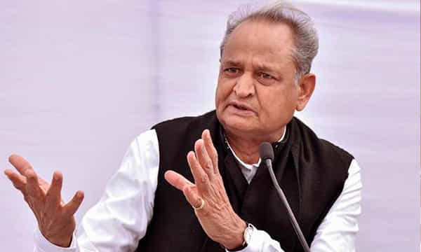 హత్రాస్ ఘటనపై రాజస్తాన్ సీఎం అశోక్ గెహ్లాట్ మండిపాటు