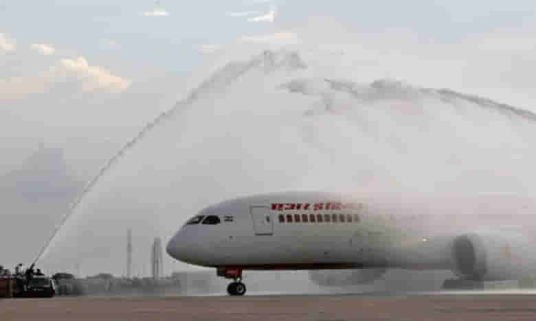 కరోనా ఎఫెక్ట్ః ప్రధాని మోదీ కొత్త విమానం మరింత ఆలస్యం!