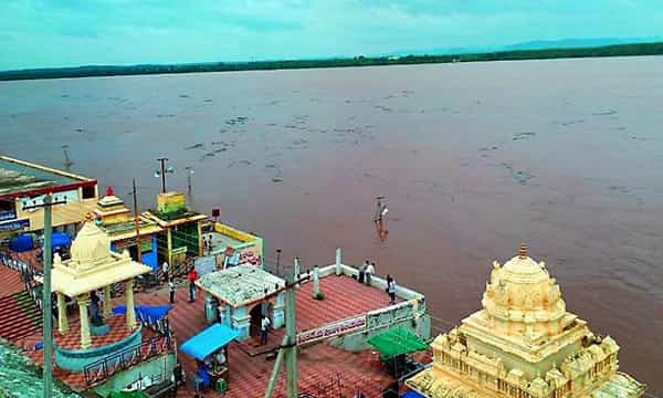 నీట మునిగిన గోష్పాద క్షేత్రం