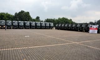 కళ్లుండి మనసులేనిది మా ప్రభుత్వం