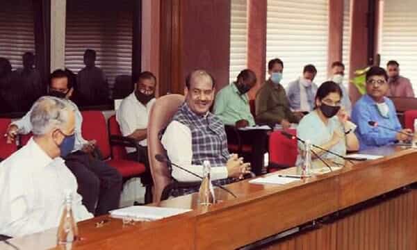 72 గంటల ముందు ఎంపీలకు కరోనా పరీక్షలు