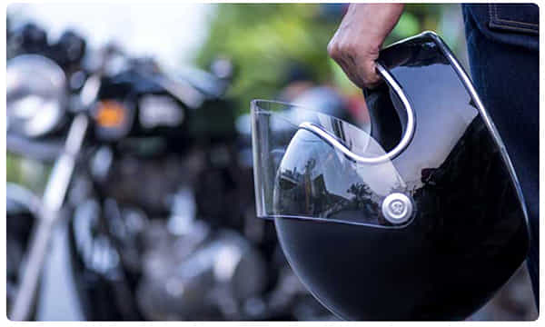 హెల్మెట్లకు బీఐఎస్ లేకుంటే బాదుడే!