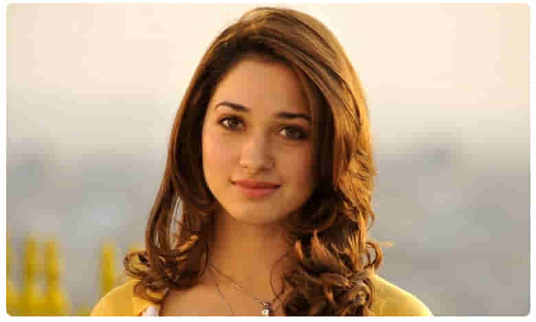 తమన్నా ఇంట కరోనా కలకలం