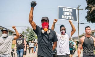 ఒకే ఫ్రేమ్‌లో ప్రభాస్‌, హృతిక్‌.. ‘ధూమ్ 4’కు రంగం సిద్ధం..!