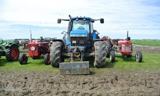 లారీ ఓనర్స్ కు గుడ్ న్యూస్.. జగన్ సర్కార్ మరో కీలక నిర్ణయం