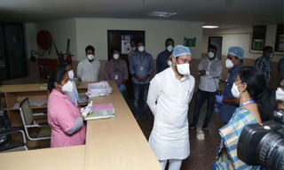 చైనాలో ఉత్ప‌త్తిని నిలిపివేసిన శామ్‌సంగ్‌ ఎల‌క్ట్రానిక్స్..!