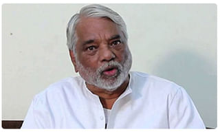 ప్రభుత్వాసుపత్రిలో శవాలను వదలని లంచావతారం..