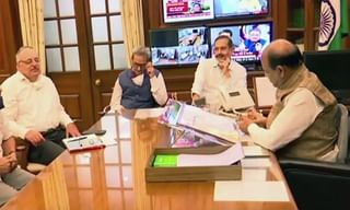 ఎంపీ సంతోష్ పేరుతో డబ్బులు గుంజుతున్న బాలుడు అరెస్ట్