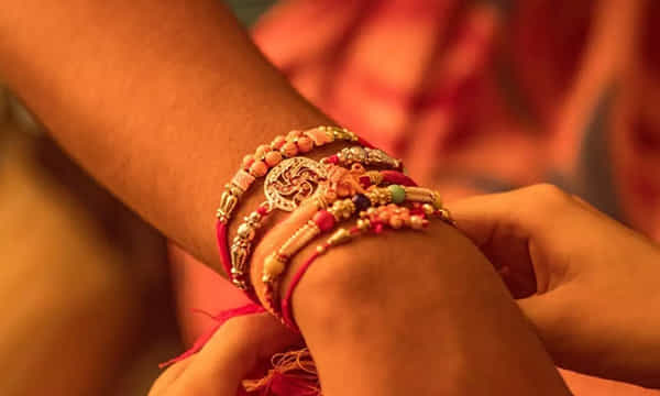 రాఖీ కట్టించుకో.. రూ.11 వేలు ఇవ్వుః నిందితుడికి హైకోర్టు తీర్పు