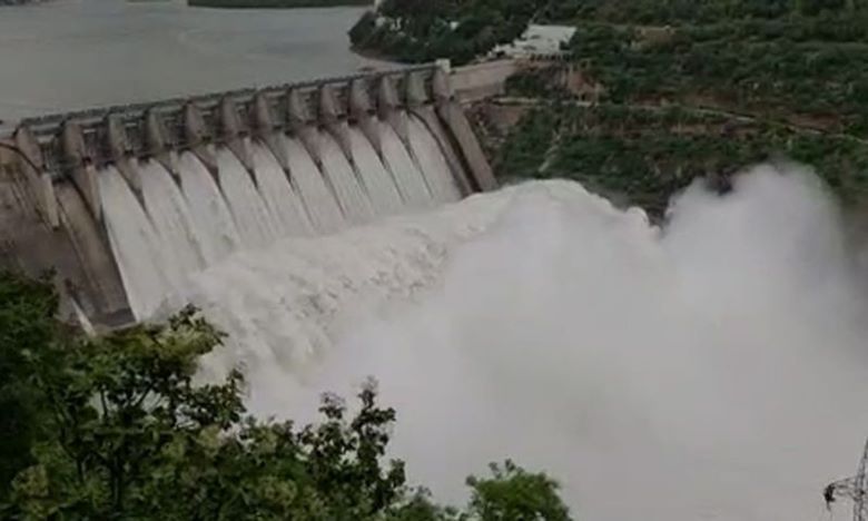 Krishna Water Dispute: రెండు రాష్ట్రాల మధ్య జటిలమవుతున్న జల జగడం.. మరోసారి కృష్ణా రివర్‌ మేనేజ్‌మెంట్‌ బోర్డుకు ఏపీ సర్కార్ లేఖ..