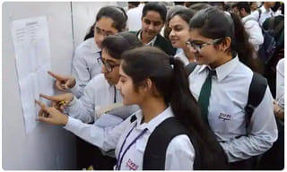 డేటాలో తేడాలున్నాయి.. రష్యా టీకాపై ఇటలీ శాస్త్రవేత్తల సందేహం..!