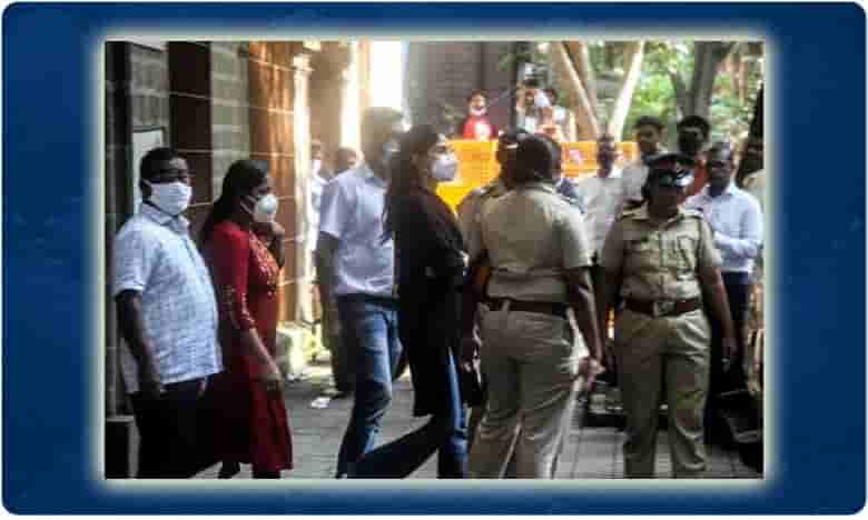 మహిళా జైల్లో రియా ! 14 రోజులు గడుపుతుందా ?