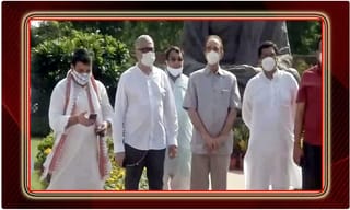 ఐపీఎస్‌ అధికారి స్వాతిలక్రాను వదలని సైబర్‌ కేటుగాళ్లు