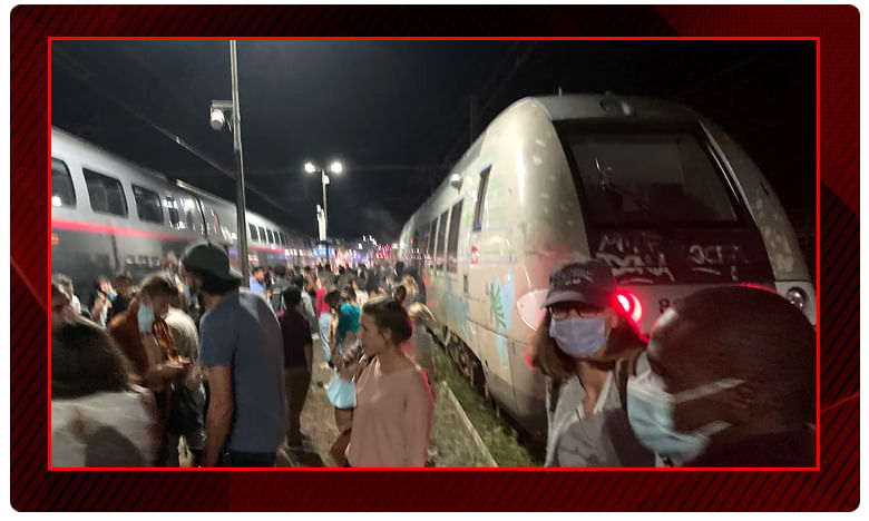 ఫ్రెంచ్ రైళ్లలో పవర్ కట్, వేలాది ప్రయాణికుల అవస్థలు