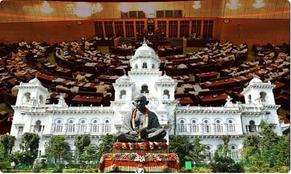 కరోనా భయపెడుతోంది... అసెంబ్లీ నిర్వహణ ఎలా..?