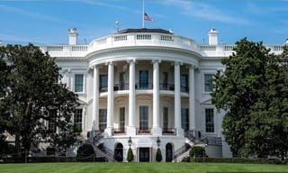 సైనిక శిక్షణలో రాటు దేలుతోన్న బెల్జియం రాకుమారి