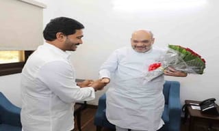 ధ‌ర‌ణి పోర్ట‌ల్ రూప‌క‌ల్ప‌న‌పై సీఎం కేసీఆర్ సమీక్ష