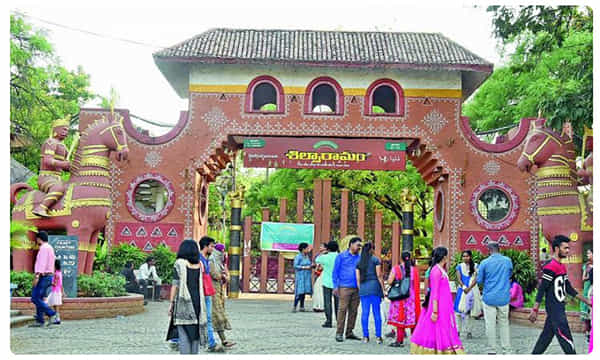 శిల్పారామం రీ-ఓపెన్.. నో మాస్క్ నో ఎంట్రీ.!