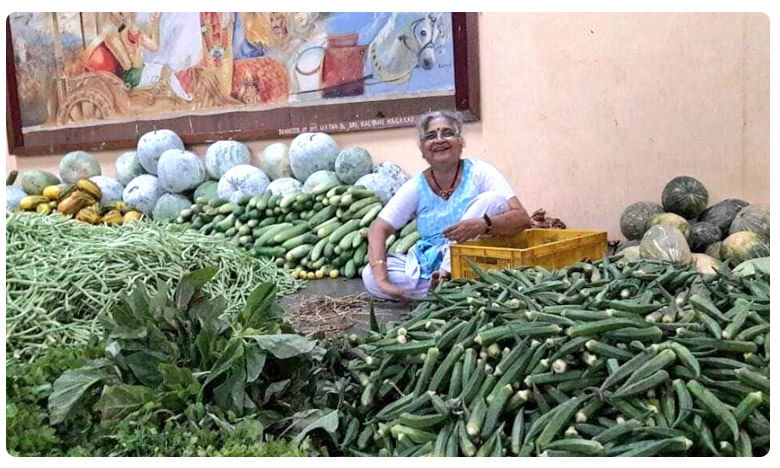 కూరగాయలు అమ్మిన సుధా మూర్తి.. అసలు విషయమేంటంటే