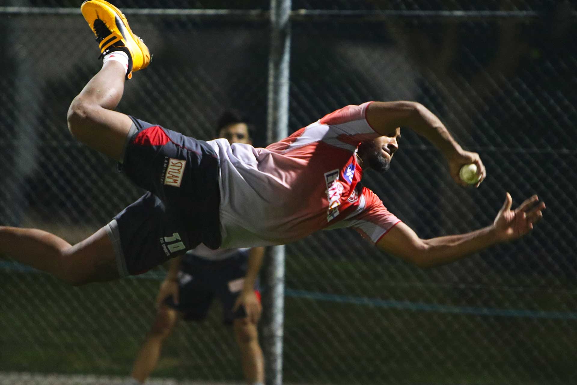 పంజాబ్ తో హైదరాబాద్ ఢీ(ఫోటోస్)