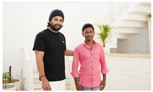 అభిమాని పాదయాత్ర, బన్నీ ఎమోషనల్