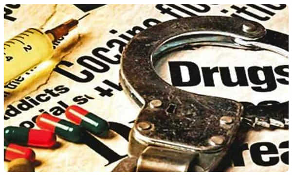 భాగ్యనగరంలో మరో డ్రగ్స్ ముఠా గుట్టురట్టు