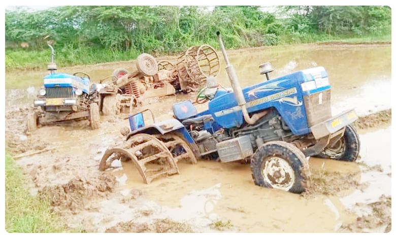 ట్రాక్టర్‌ తిరగబడి కొడుకు మరణం, బాధ తట్టుకోలేక ఆగిన తల్లి గుండె