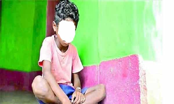 కొడుకును అమ్మేసి డబ్బులు పంచుకున్న తల్లిదండ్రులు