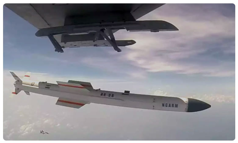 యాంటీ రేడియేషన్ మిసైల్ 'రుద్ర-1' ప్రయోగం విజయవంతం