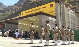 ఒళ్లు గగుర్పొడిచే విషయాలు వెల్లడించిన హత్రాస్ బాధితురాలి ఫ్యామిలీ