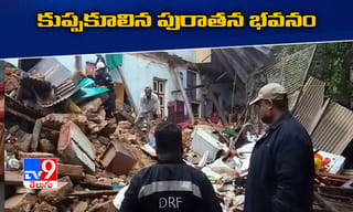 ధోని ఖాతాలో సిక్సర్ల రికార్డు..