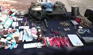 గుర్తుతెలియని మహిళను గొంతు కోసి చంపిన దుండగులు