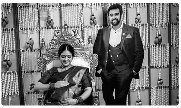 చనిపోయిన భర్త ఫొటోతో నటి మేఘనా రాజ్ సీమంతం